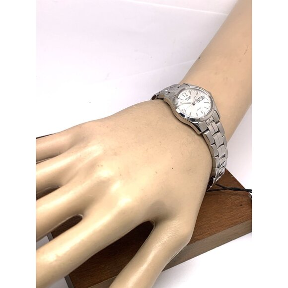 Citizen Women's Watch EQ0540-57A Quartz Silver Dial Day Date Petite 25mm Steel - Picture 5 of 15